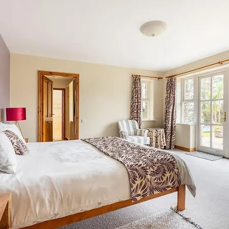 Villa Luxury House On Seafront *