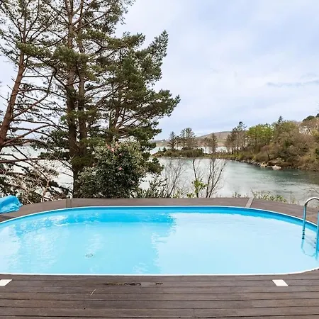 Luxury House On Seafront Villa