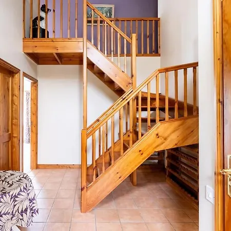 Villa Luxury House On Seafront