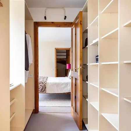 Luxury House On Seafront * Curryglass