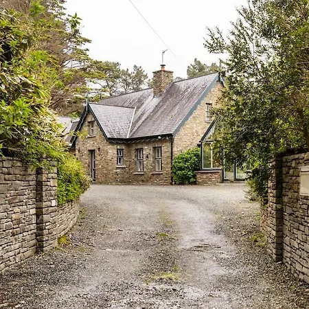 Villa Luxury House On Seafront