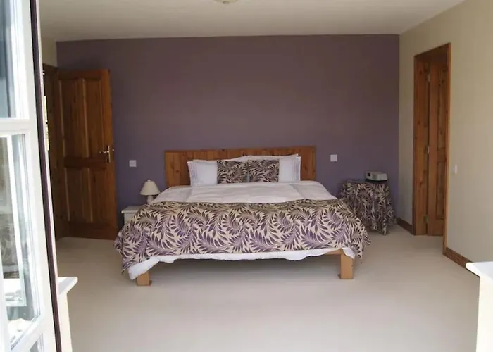 Luxury House On Seafront Curryglass