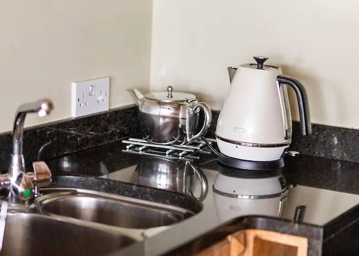 Luxury House On Seafront * Curryglass