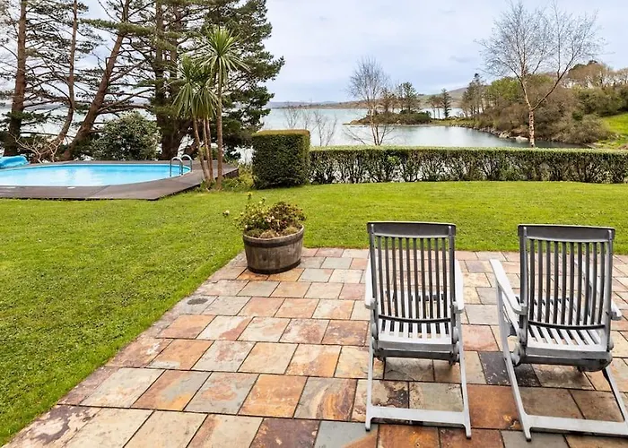 Luxury House On Seafront * Curryglass