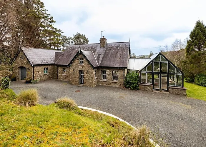 Villa Luxury House On Seafront