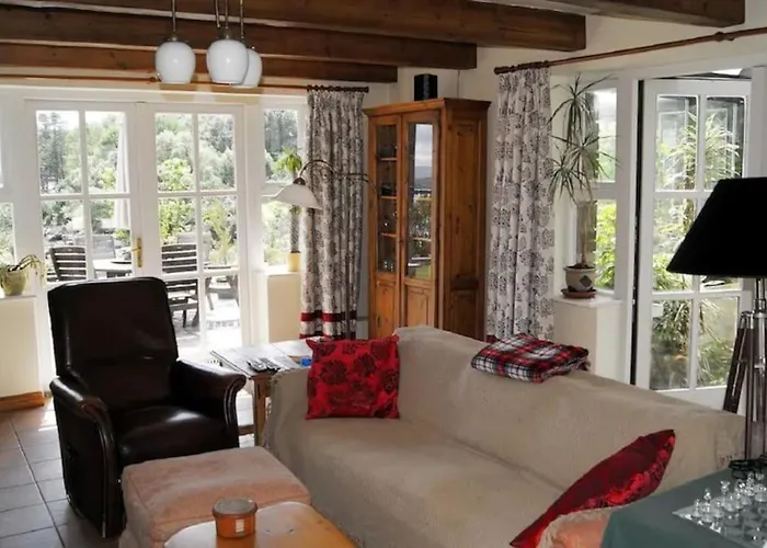 Luxury House On Seafront *