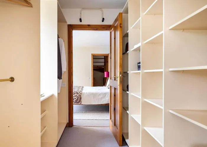 Luxury House On Seafront * Curryglass